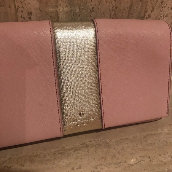 HP⚡️⚡️NWOT Kate Spade Pink with Gold Stripe Cross Body⚡️💥💥 - Picture 6 of 10